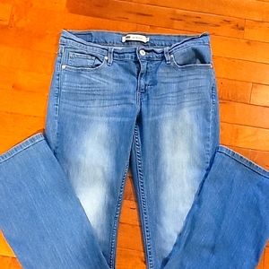 Levi's 524 Bootcut Size 9